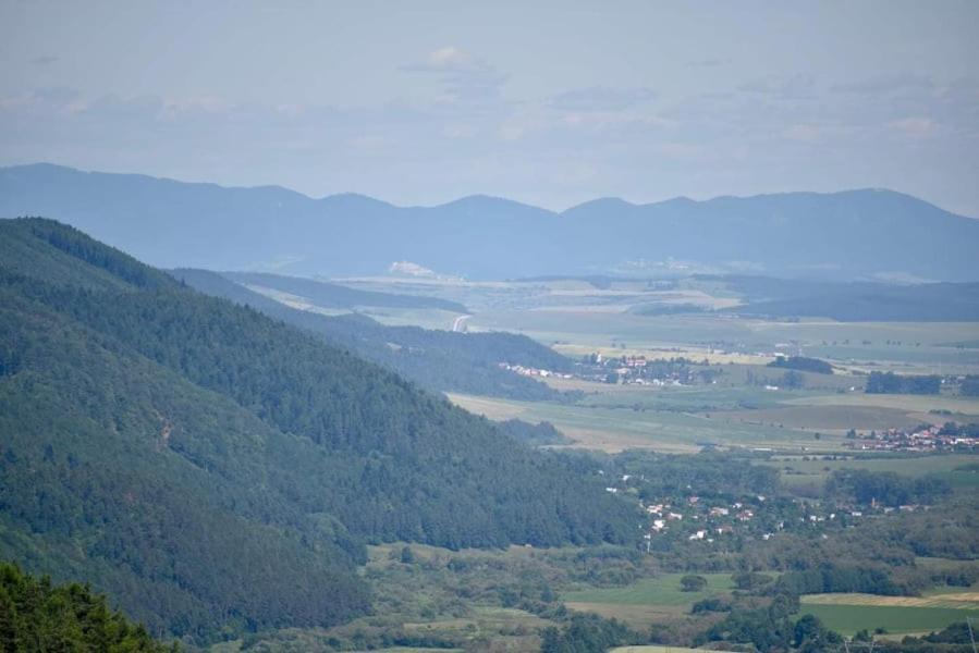 Ubytovanie Mi - Tatry Kravany エクステリア 写真